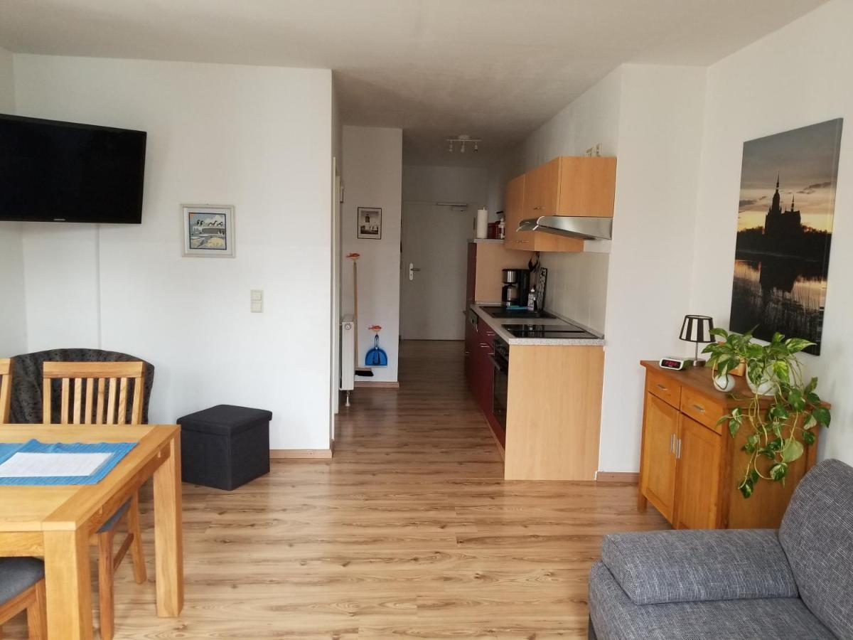 Altstadt Ferienwohnung Stralsund Mit Parkplatz Exterior foto